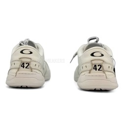 Balenciaga Hamptons Worn Out Low White