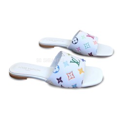 Louis Vuitton Flip-flop White
