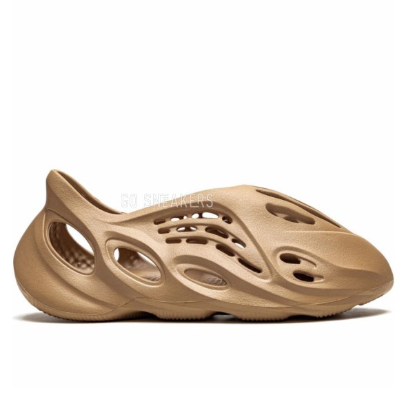 Унисекс кроссовки для бега Adidas Yeezy Foam Runner Ochre