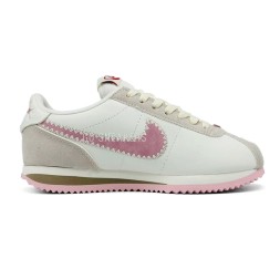 Nike Classic Cortez Valentine’s Day