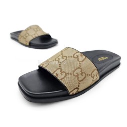 Gucci Flip-flops Textille Brown