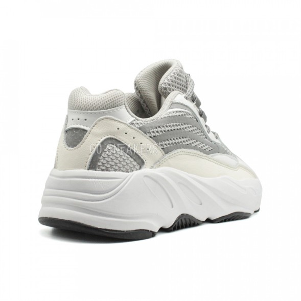 Женские кроссовки Adidas YEEZY 700 Wave Runner Triple White